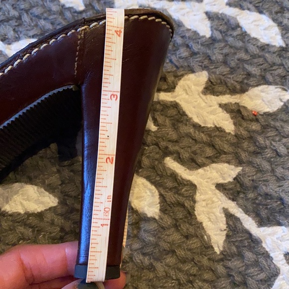 Coach Heels - Picture 5 of 5